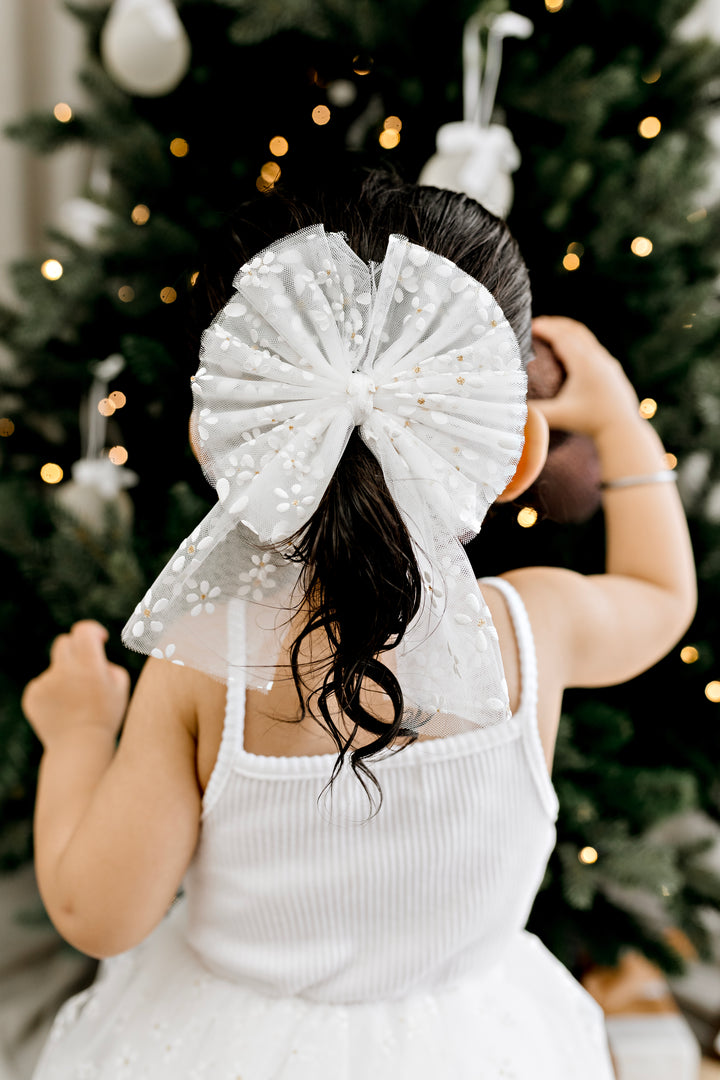 Large Tulle Sailor Bow - Golden Daisies