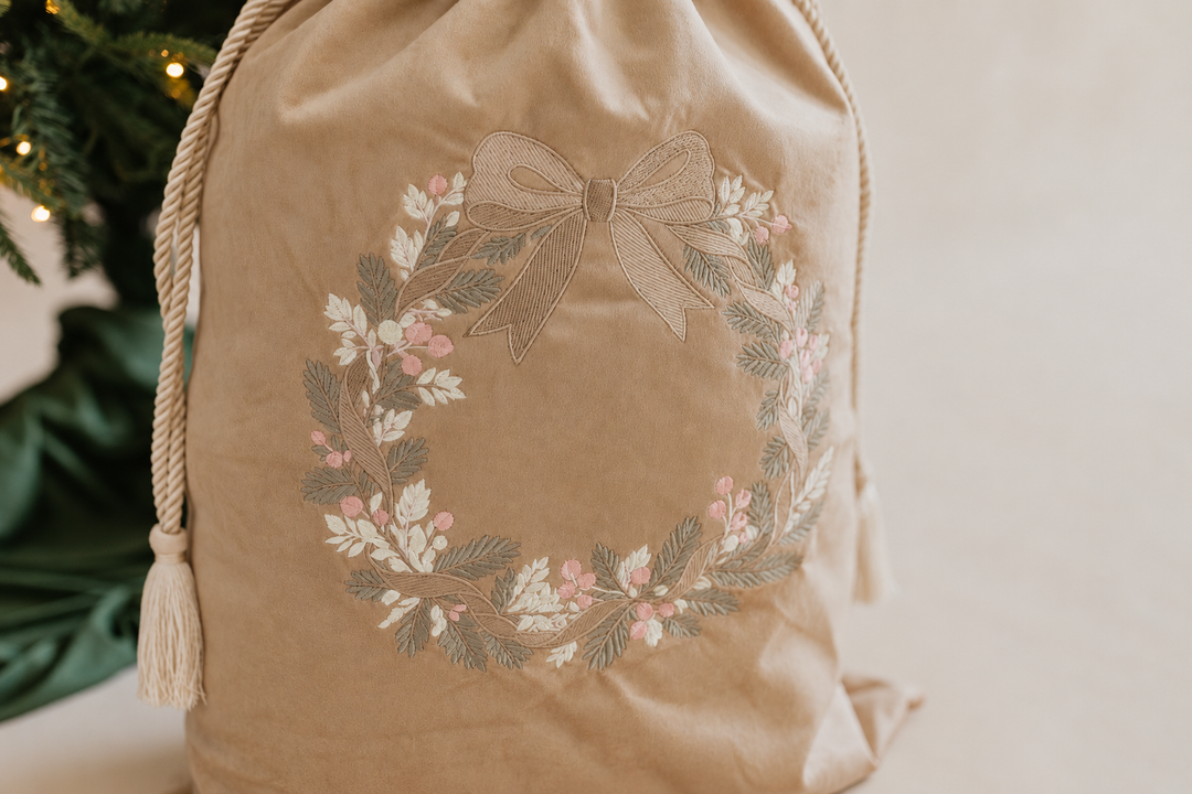 Deluxe Embroidered Santa Sack | Golden Wreath