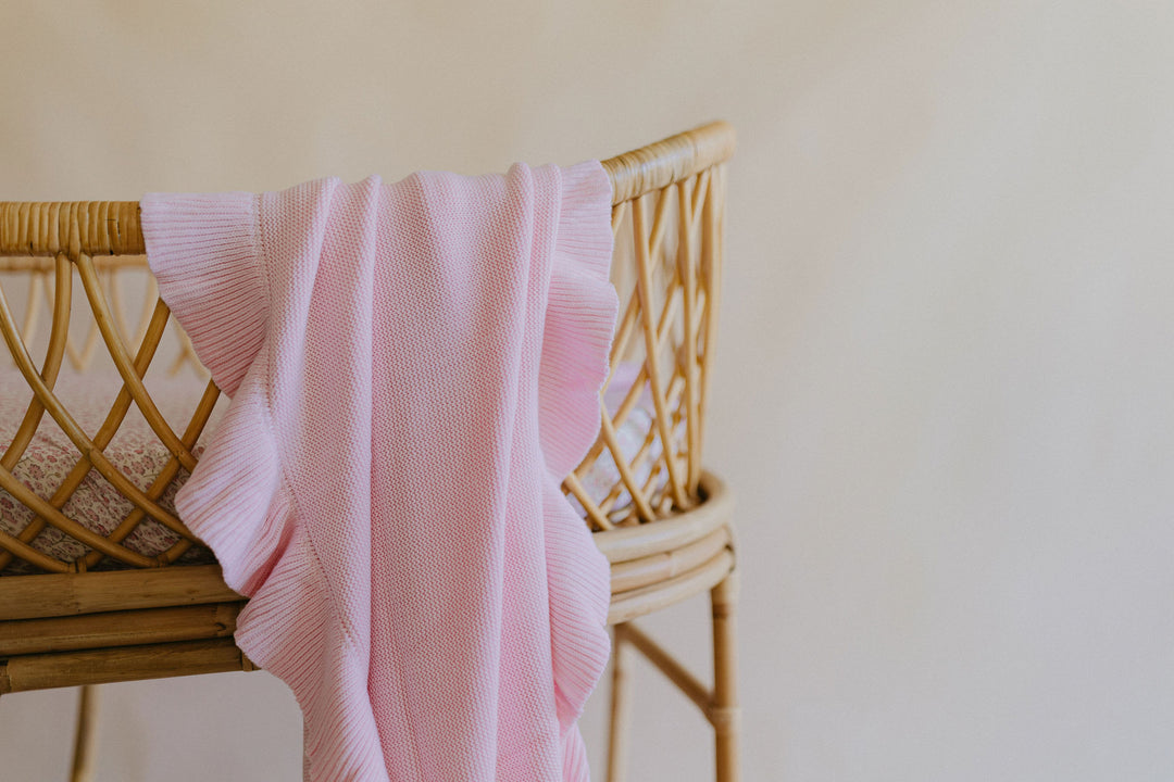 Frilly Knit Blanket | Soft Pink