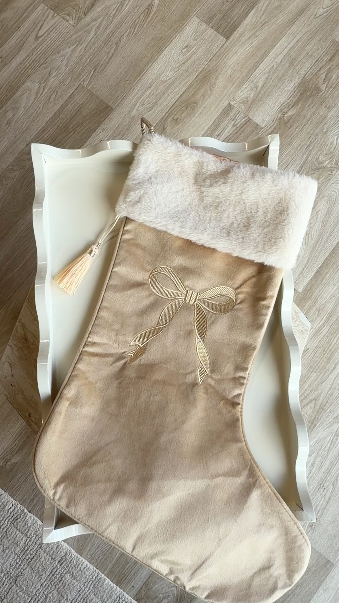 Heirloom Stocking | Gold Bow